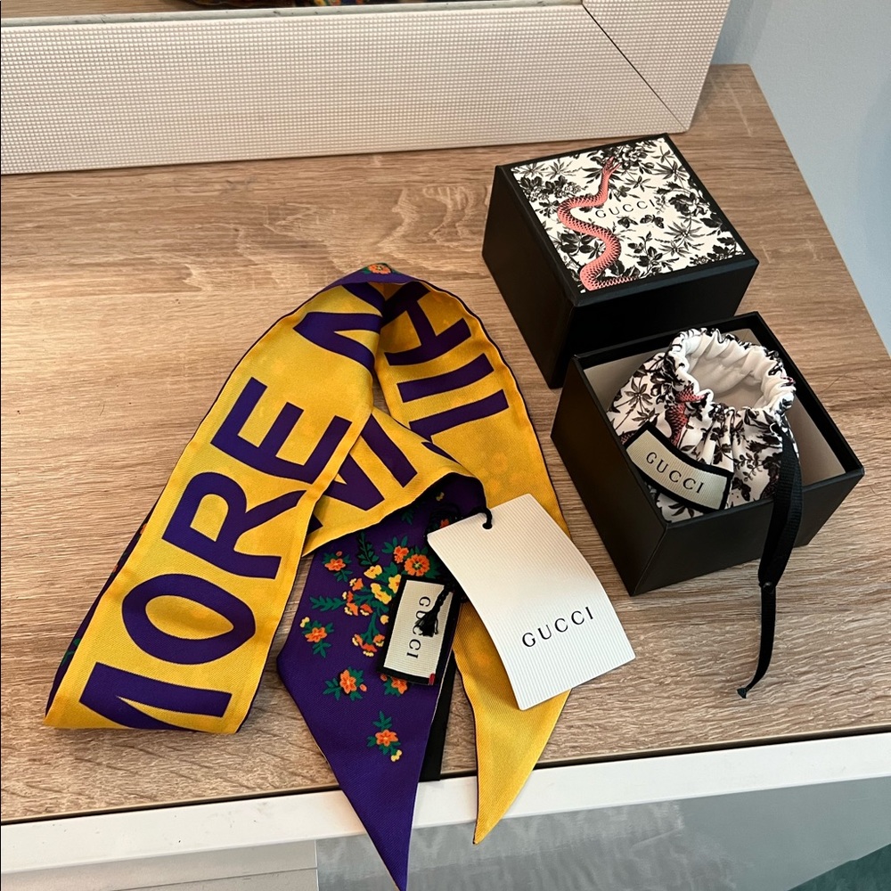 GUCCI neckbow/ accent scarf